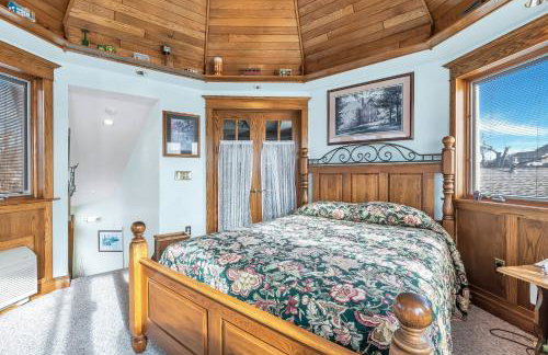 Clarks Summit Gem w/ Private Yard & Parking - Foto 3