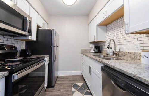 Walk to ATT-Glblife-Free Parking-Min to attraction - Foto 7