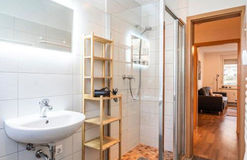 Cityapartment mit großem Balkon am Stadtpark- DisneyPlus und 300mbs Internet - Foto 14