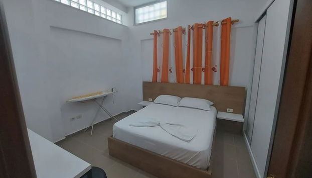 Bral Currila Peaceful Beachfront Apt - Foto 2, Habitación