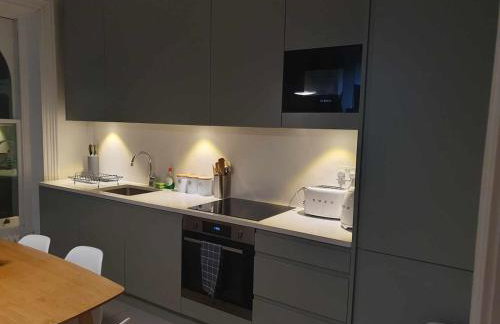 Charming Apartment Steps Away From Islington - Foto 5