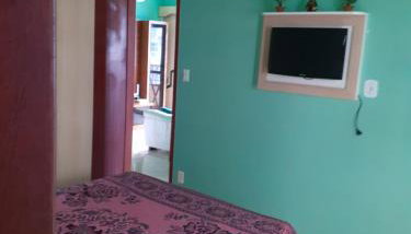 Apartamento com estacionamento, telas nas varandas - Foto 3