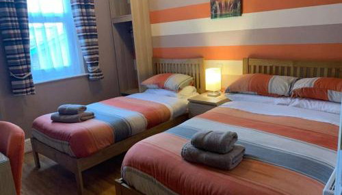 Central Hotel - Photo 2