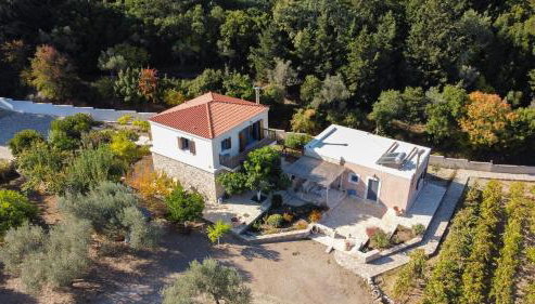 Chaihoutes stone House and Villa into Olive farm in Zia - Foto 3, Garden view