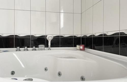 Private holiday house Villa SoulSet with garden and Pool Near Beach in Malinska, Krk - Foto 23