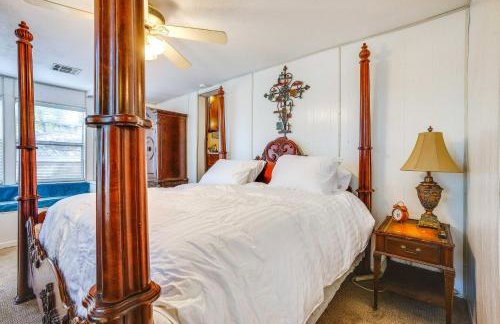 The Whacky Shack Family Cabin with Fire Pit! - Photo 21