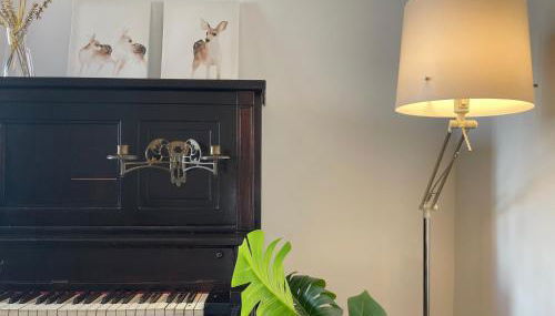 Central Retreat by the River, by TimeCooler - Foto 5