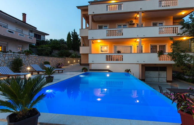Scenic Elegant Apartments Krk With Balcony and Pool - Photo 62