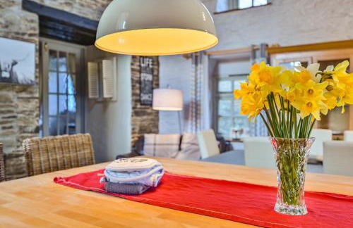 Polean Farm Old Farmhouse - With Large Jacuzzi, Games Room, Near the Sea and with Free Access to a Nearby Pool - Foto 21