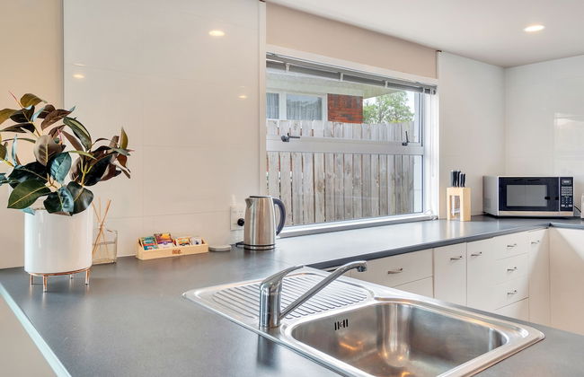 Sunny Three Bedroom Pakuranga Delight - Foto 11