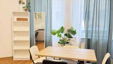 City apartment with private parking - Foto 5