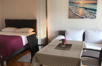 Grapevine Studio Apartment - Photo 1