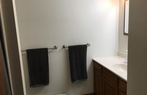 Beautiful Maine Retreat 4 Bdrm Lakeside Cottage - Foto 31