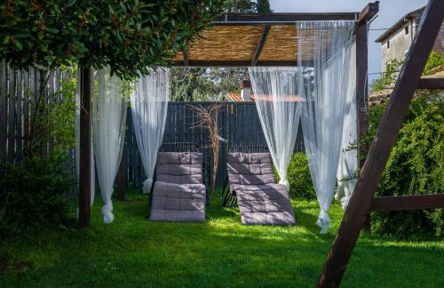 Villa Laura Krnica near Pula for 8 people - pet friendly with children playground - Foto 2