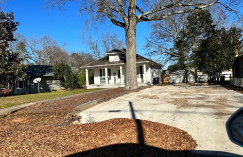 Historic Charmer, Pet-friendly - Foto 23