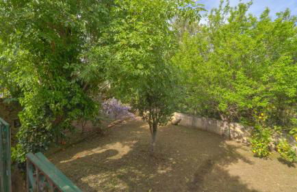 Large, converted farmhouse with pool - Foto 64