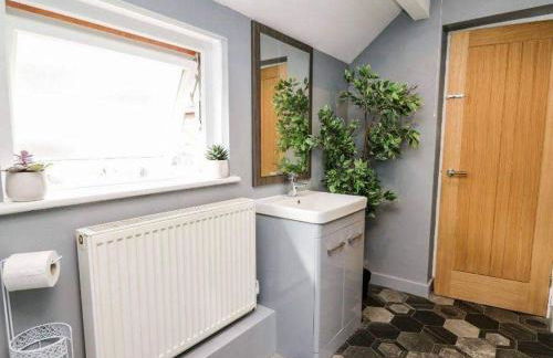 Beautiful cottage with log burner - Foto 23