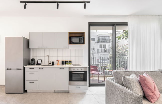 Mate GEORGE - By HOMY - Foto 49