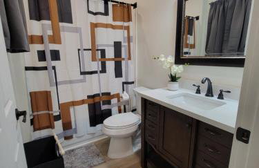 Spacious 2-Bedroom, One and a Half Bath Home in Pico-Robertson Near Beverly Hills and Cedars-Sinai - Foto 33