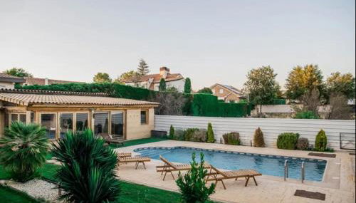 Estudio Moderno Piscina Barbacoa Parejas Amigos Gym Sauna - Foto 3, Garden, sunbed, Garden view