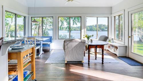 Waterfront Cottage in Summer Village with Grill - Foto 3