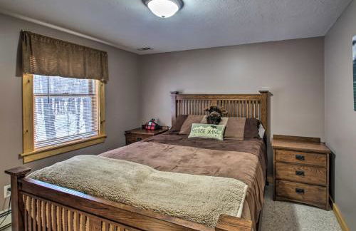 Secluded Conway Home with Theater Room and Hot Tub! - Foto 14