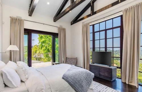 Summitridge Bev Hills Villa with Pool, Spa, Roof Deck - Foto 17