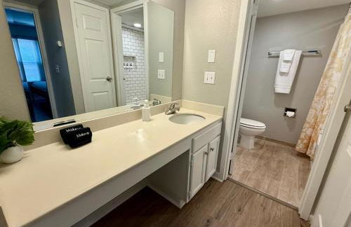 Cozy Aksarben Living-close to I-80 & WFH desk - Foto 8