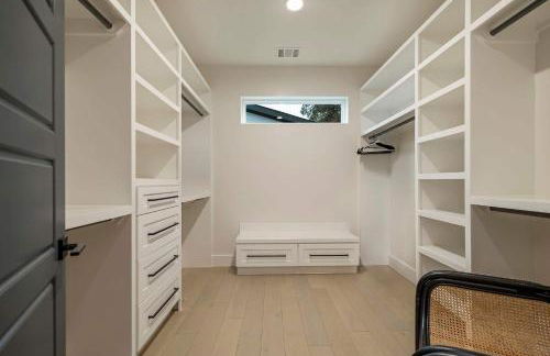 Bach & Bubbly House - 5BR, Pool, Gym & Glam Room - Villa - Foto 23