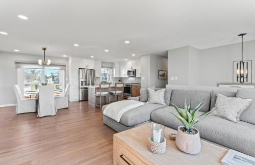 Neptune City 4BR | Private Pool + Sunset Views - Foto 23