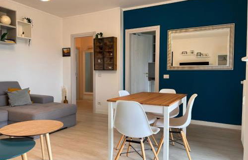 Kibilù - Elegant apartment Lake View - Balcony & Parking - Foto 9