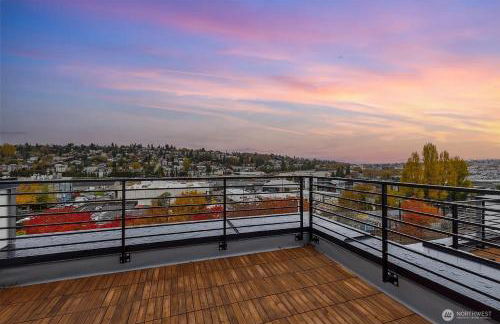 Luxe & Bright Gem - Prime Location, Roof Deck, View - Foto 43