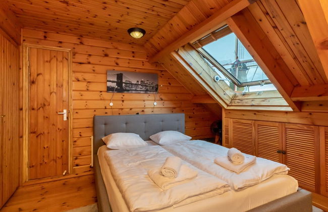 Nice Holiday Home With Beautiful Views - Photo 4