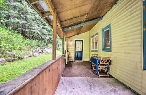 Pet-Friendly Saranac Lake Retreat with Deck and Yard - Foto 26