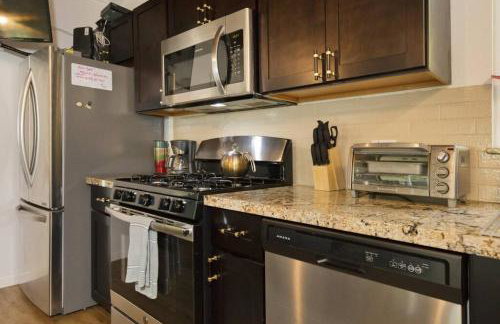 Romantic Retreat, Relax at Hot-tub, Indoor & Outdoor shower, firepit, 5 min to Hawaii Volcano park - Foto 37