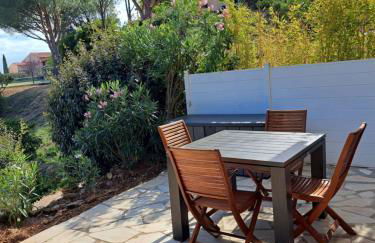 APPARTEMENT CLIMATISE - TERRASSE AVEC APERCU MER - GOLF DE ST TROPEZ - Foto 18