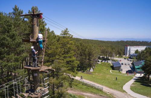 Estación de Montaña Manzaneda - Foto 17