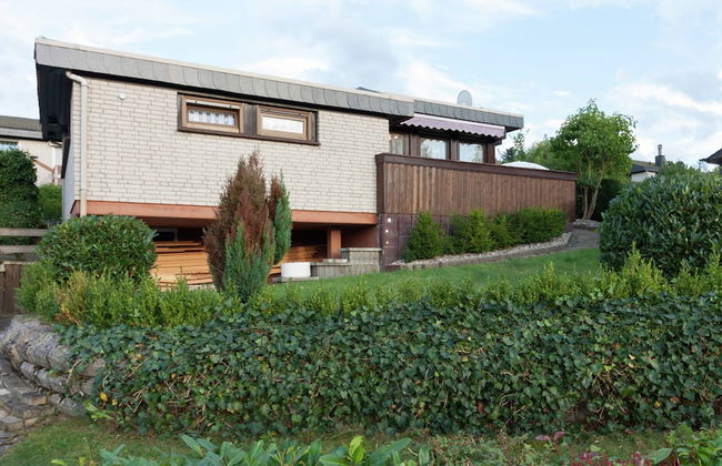 Ruhiger Bungalow am Hennesee mit Terrasse - Photo 38