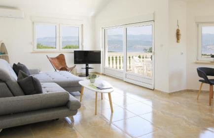 Seaview Villa Anita with Two Apartments and private Pool - Photo 9