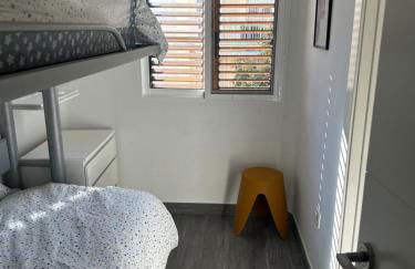 Two Bedroom Apartment in Santiago De La Ribera - Foto 24
