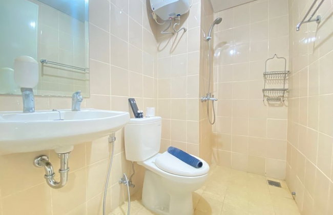 Cozy and Minimalist 2BR Apartment at Parahyangan Residence - Foto 12