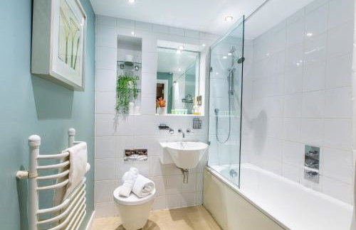 Stylish Leeds Flat Near LGI & University - Foto 20