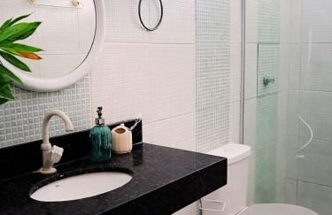 Apartamento 2 Quartos Prox Aeroporto Estádio com Ar WiFi Garagem - Photo 6