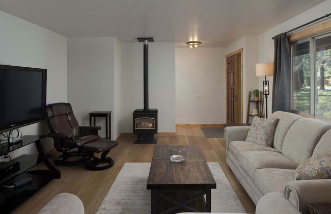 Diamond Retreat in Bend for 6! - Foto 7