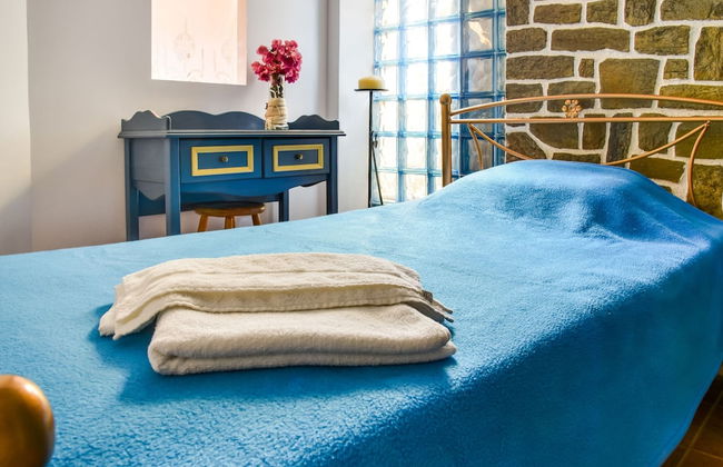 Alluring Holiday Home in Syros With Barbecue - Photo 5