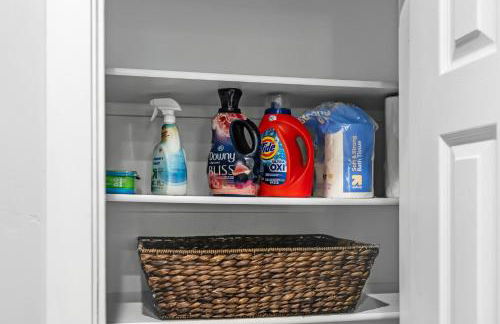 Cozy 2bdr, 1br home near downtown - Foto 19