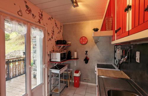 Charmant chalet de montagne avec terrasse et vue imprenable - FR-1-589-72 - Foto 21