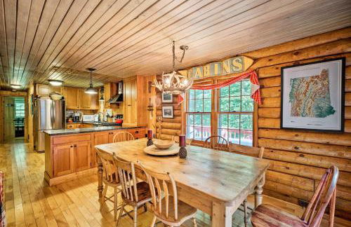 Private Wooded Cabin 7 Mi to Mount Snow! - Foto 9