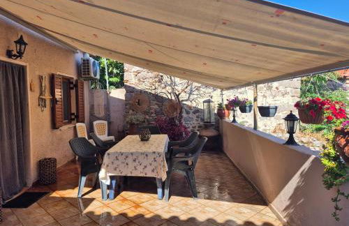 Afroditi's 2 - Photo 7