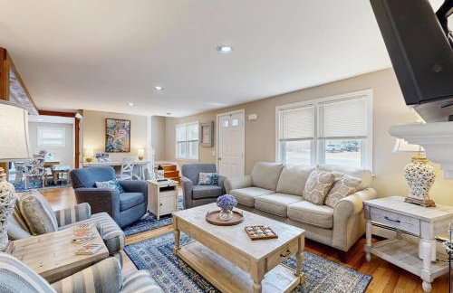 Cape Cod Playhouse - Photo 25